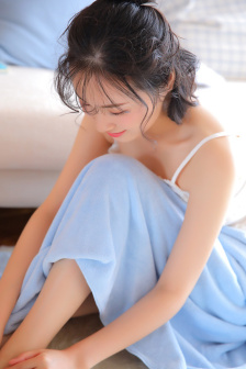 双人浴缸做运动